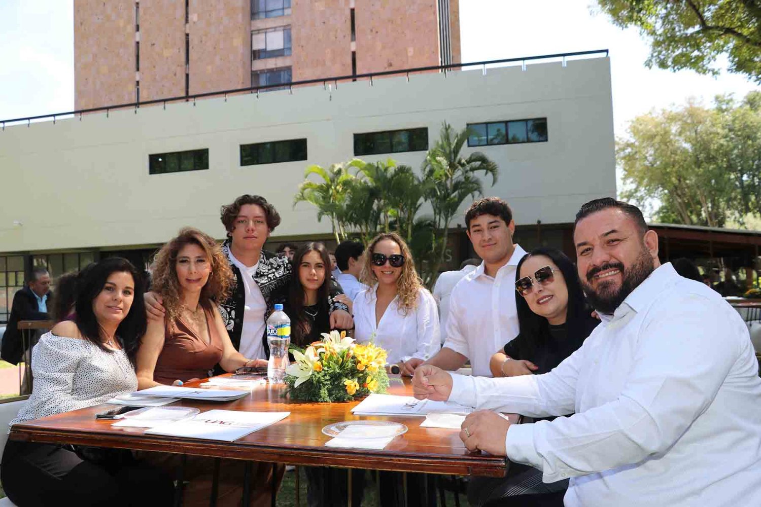 dr alfonso petersen farah vicerrector academico y de ciencias de la salud