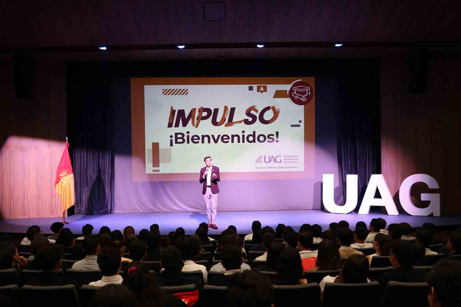 la aventura universitaria comienza en la uag