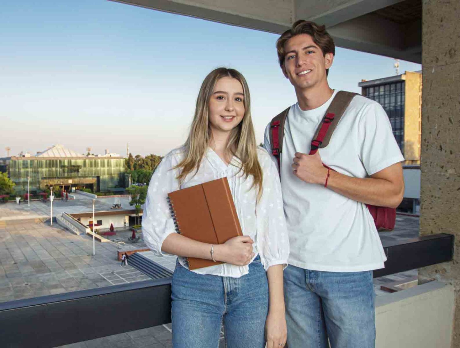 la uag es la primer universidad privada de mexico