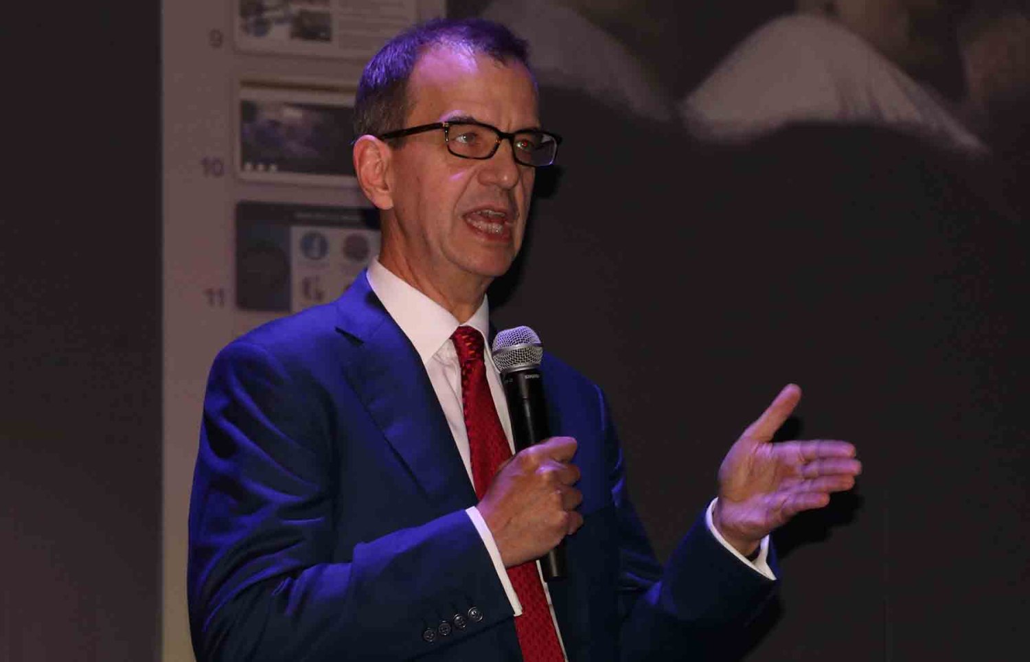 el experto hablo de la importancia de la digitalizacion en la formacion de expertos en salud