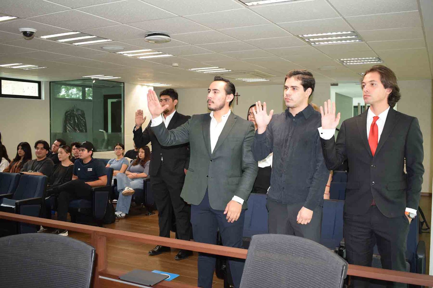 Luego de la ceremonia oficial, se realizó un convivio de celebración