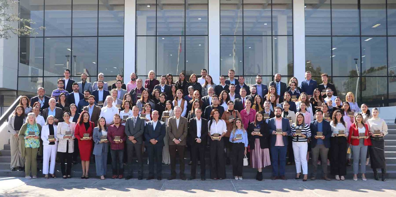 se entregaron reconocimientos a las 52 empresas aliadas