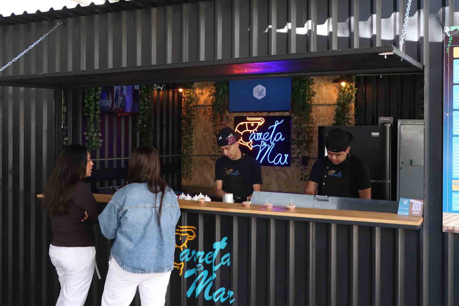 carreta del mar se suma a las opciones de alimentos en la uag