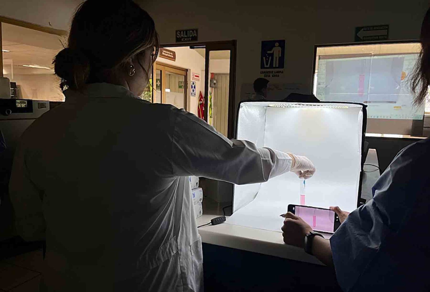 un laboratorio portatil para la investigacion quimica