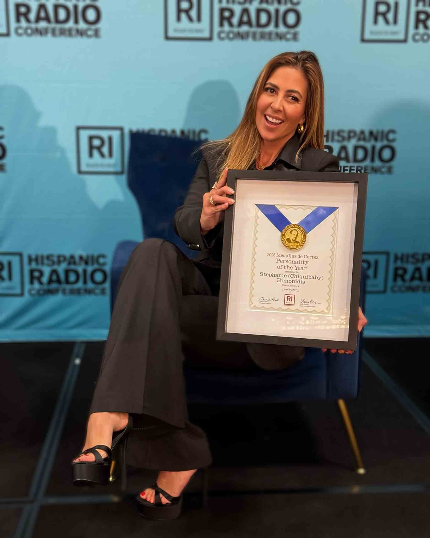 gracias a su trabajo ha recibido varios premios en la union americana