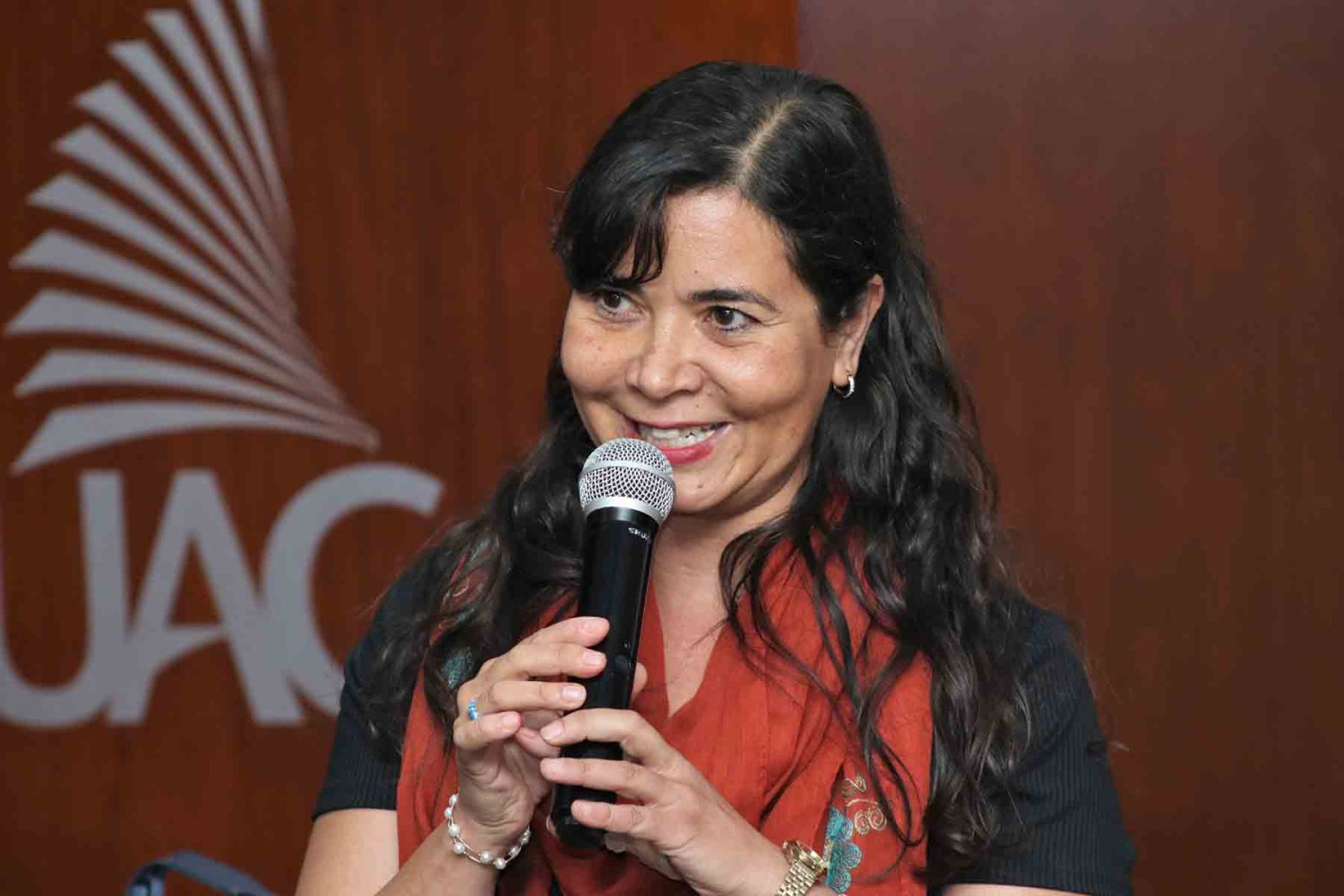 dra beatriz corona profesora investigadora de la uag