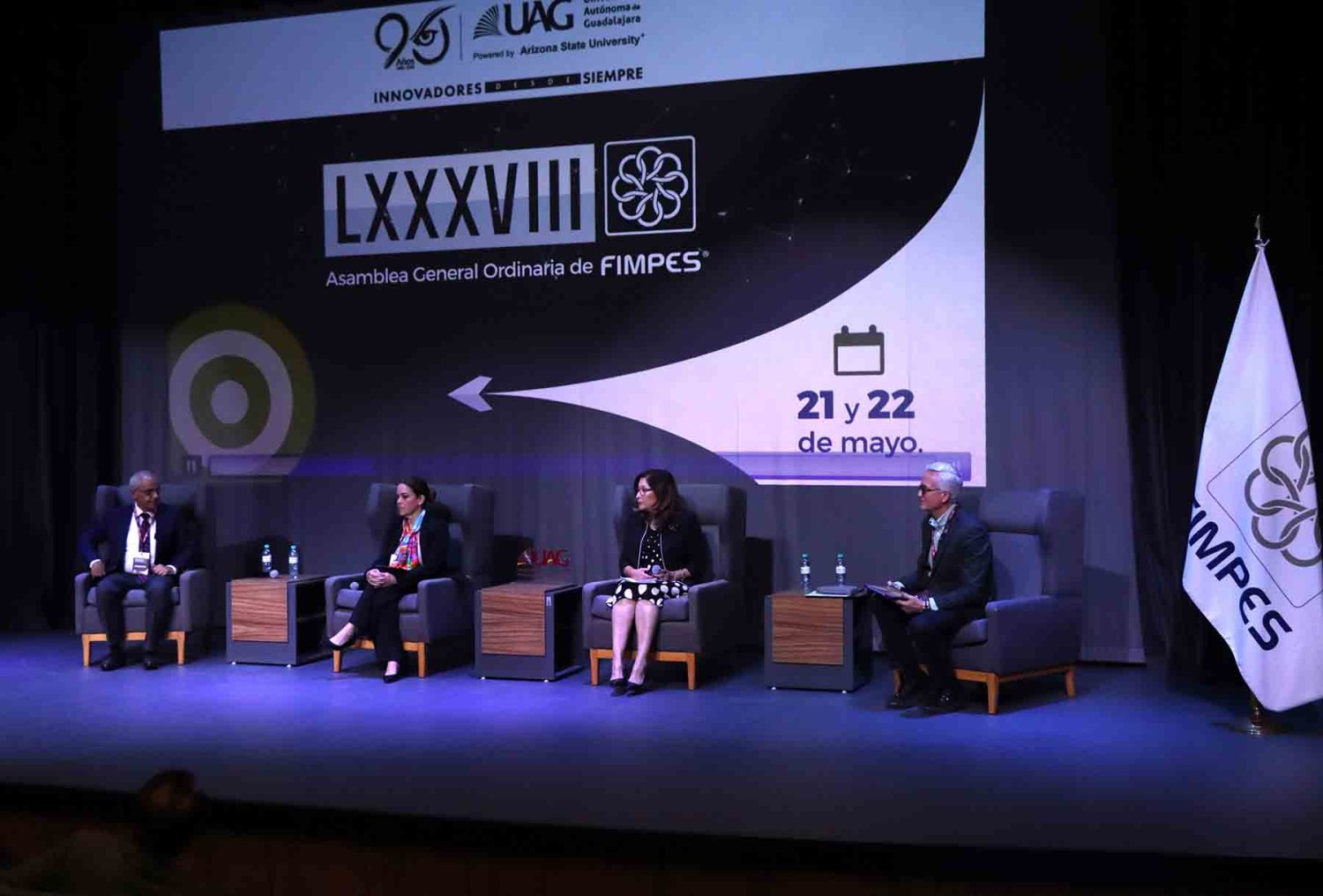 el panel se realizo en la asamblea general de fimpes efectuada en la uag
