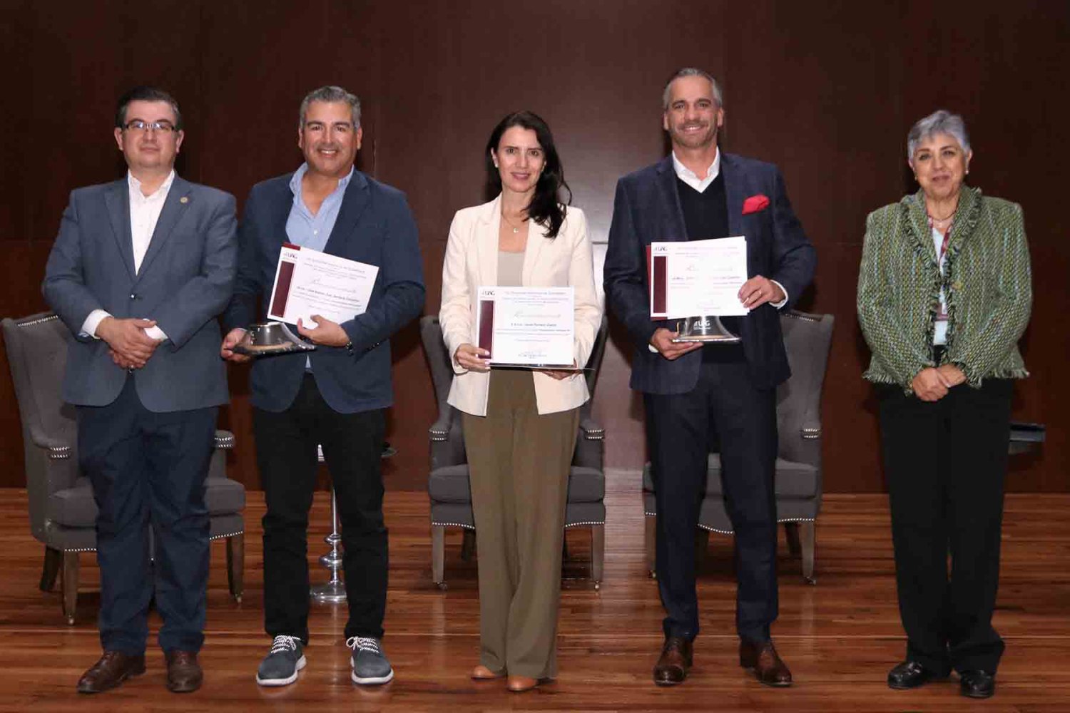 panel de expertos sobre comercio exterior