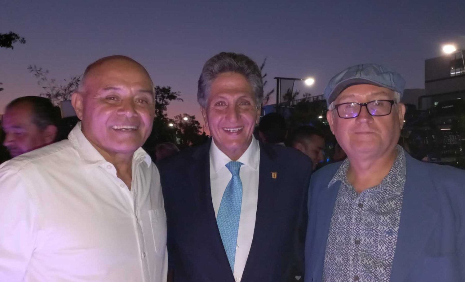 Académico UAG participa en creación de escultura | UAG