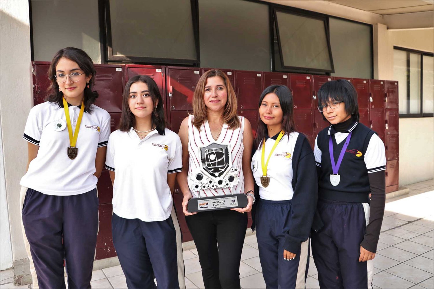 Que hace un quimico farmaceutico biologo QFB