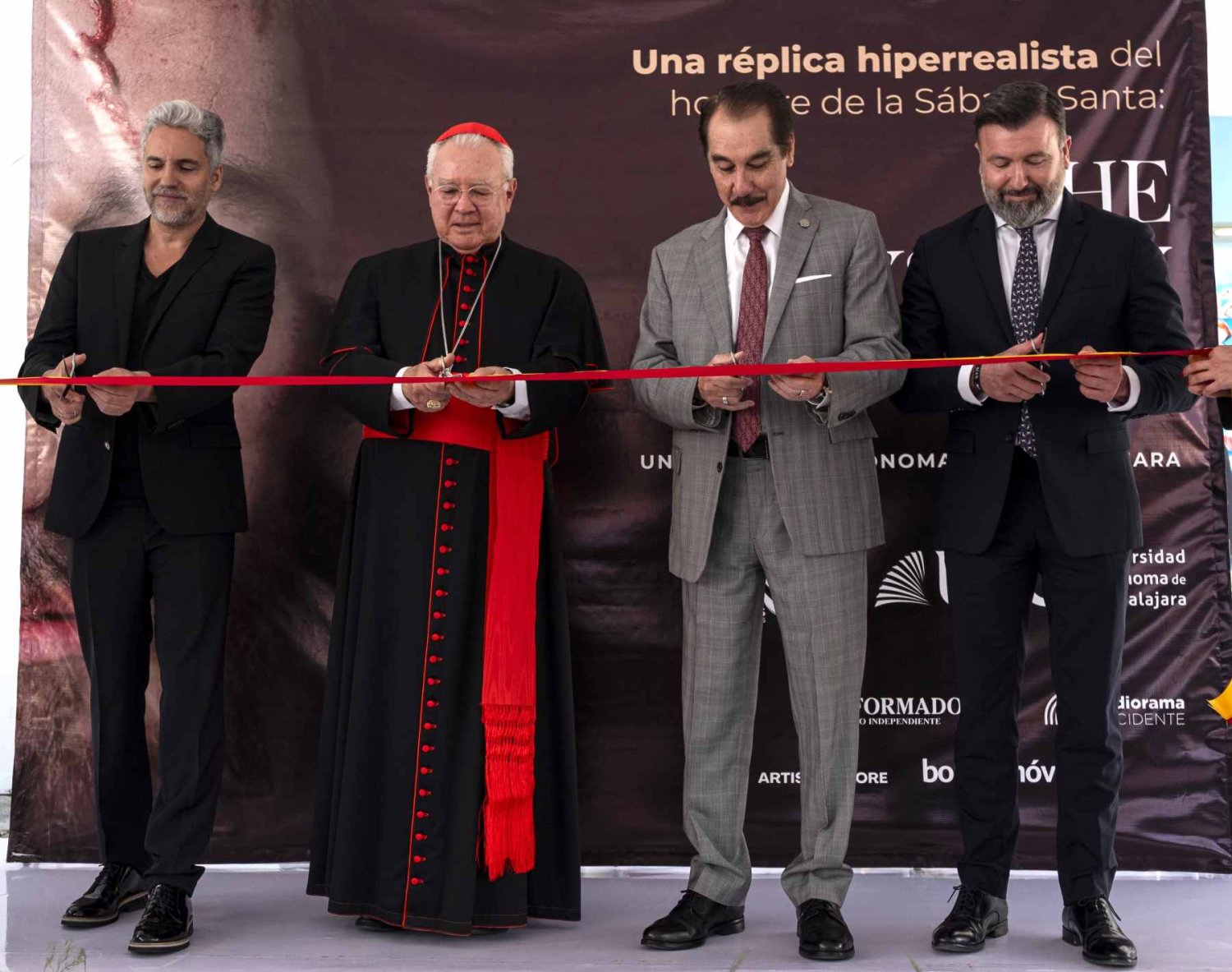 mystery man exposicion