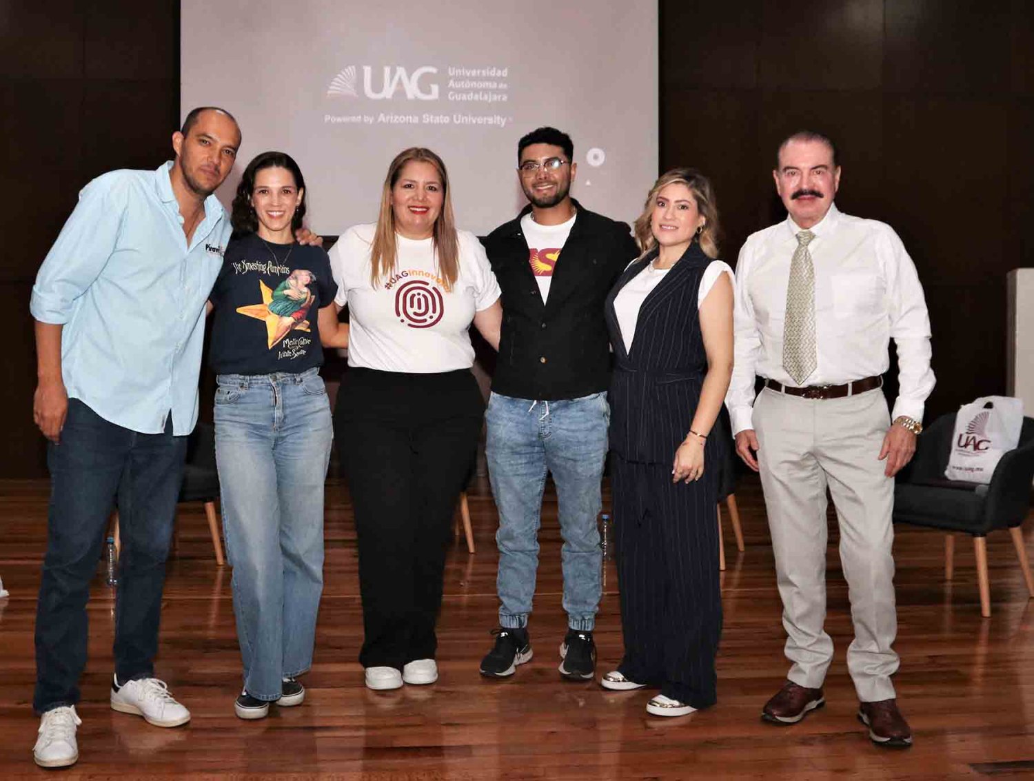 lanzan tecconnect el potcast de la innovacion y el emprendimiento