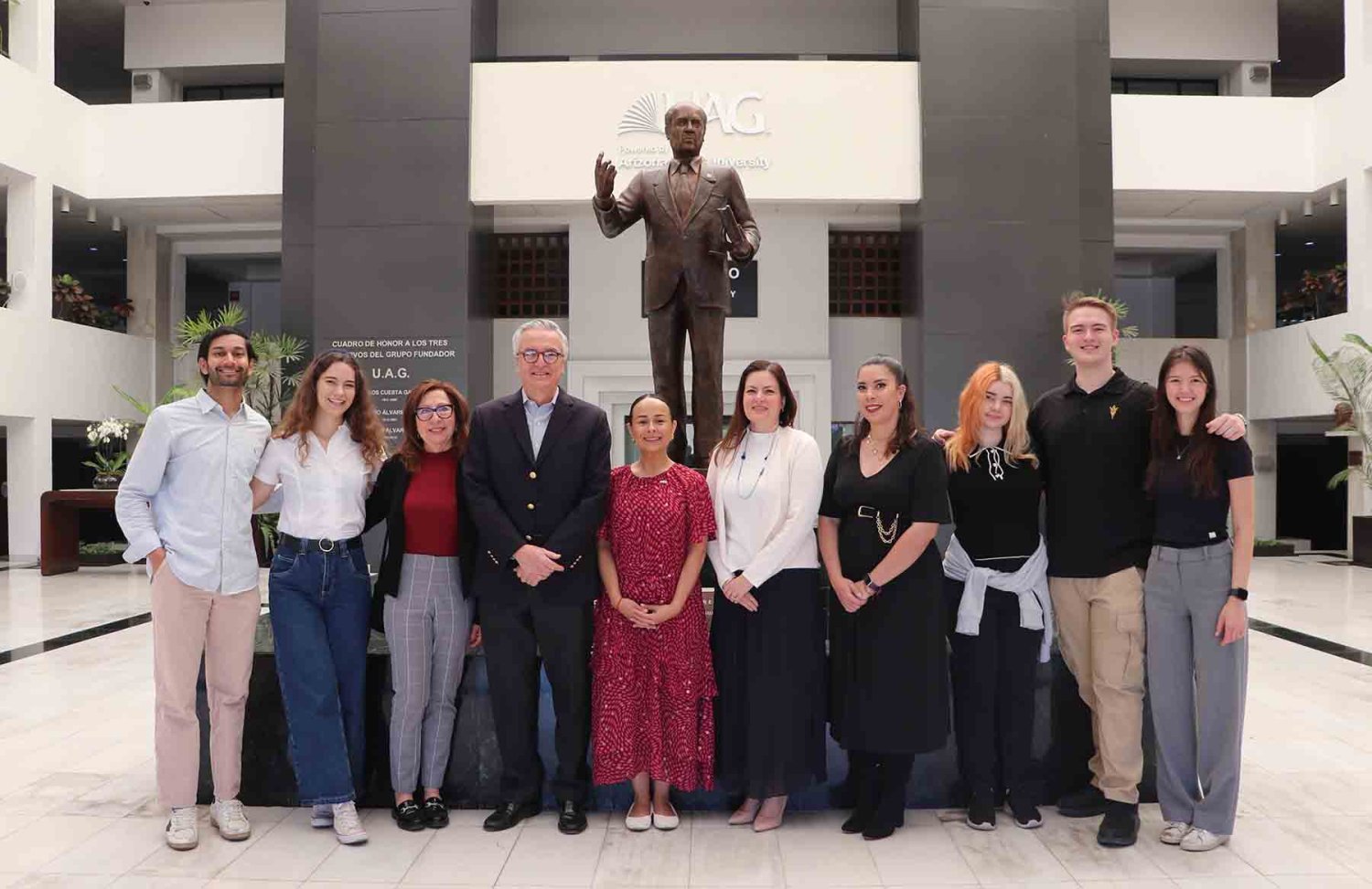 estudiantes de asu visitan por primera vez la uag