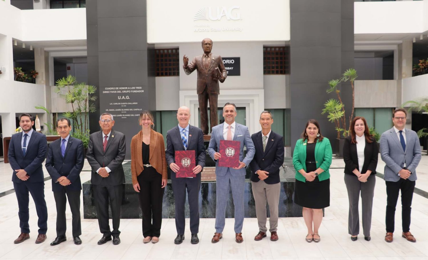 uag y royal roads university renuevan alianza