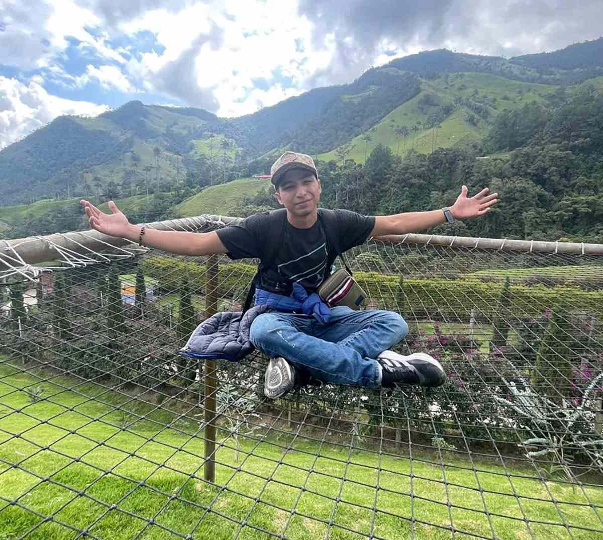 estudiante vive experiencia inolvidable en Colombia