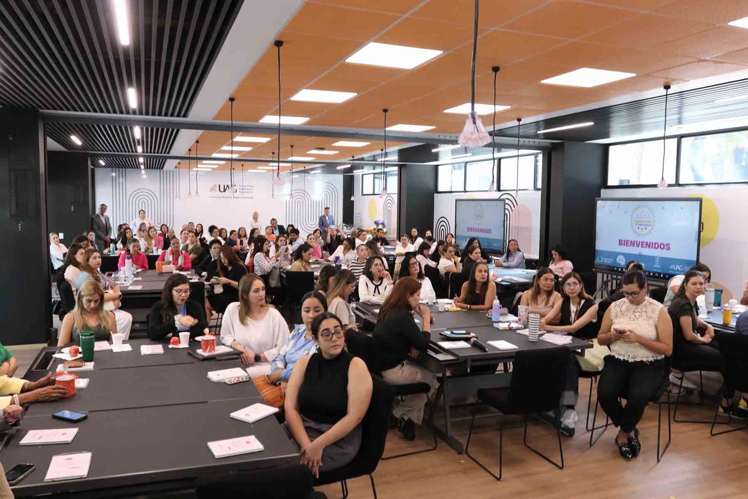 refuerzan conocimientos para lograr un mejor desarrollo integral de los niños