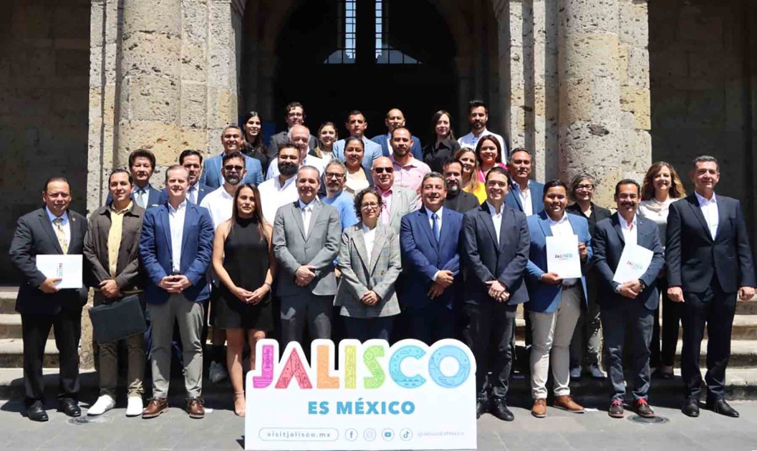 profesora de la uag forma parte del consejo está integrado por expertos del sector