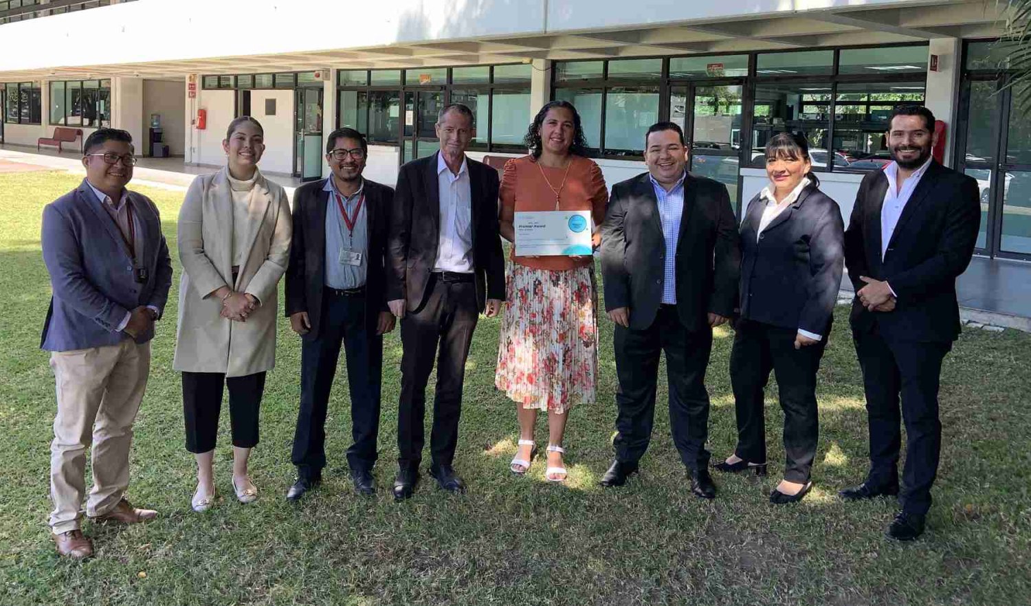 cisco reconoce aporte en educacion digital de la uag