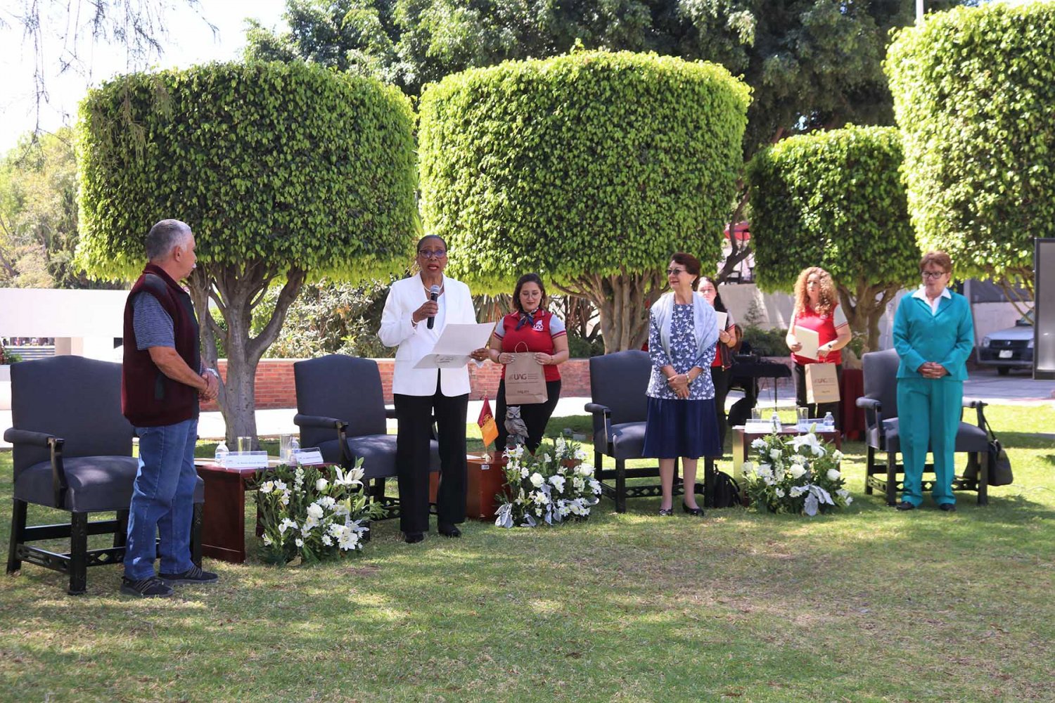 jubilados comparten su historia en la uag