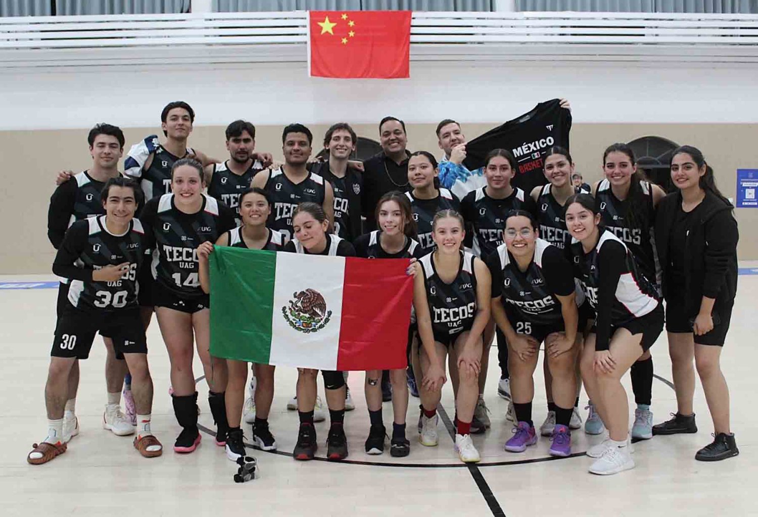 los equipos varonil y femenil participaron en el torneo internacional en china