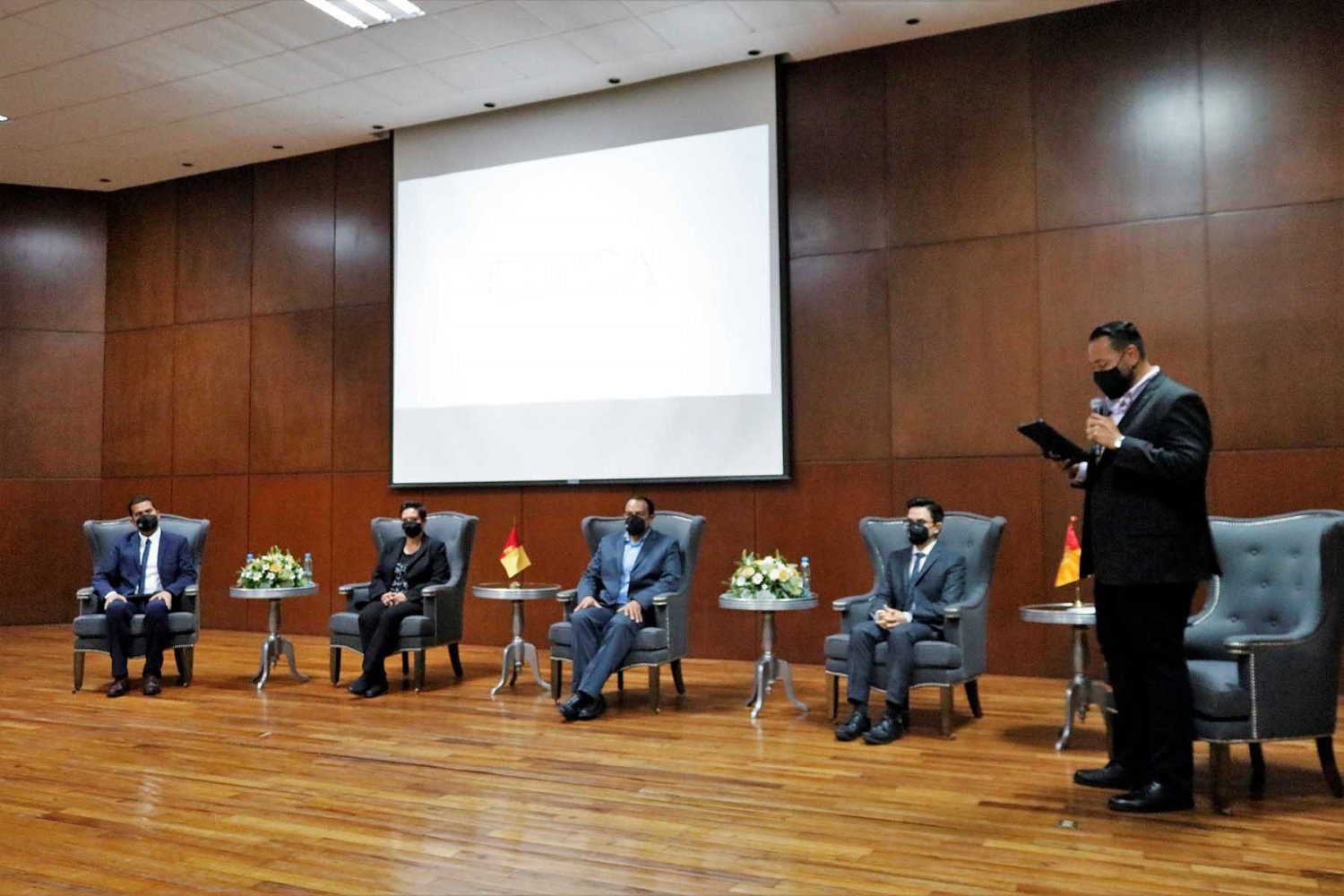 Panel Maestros Innovadores