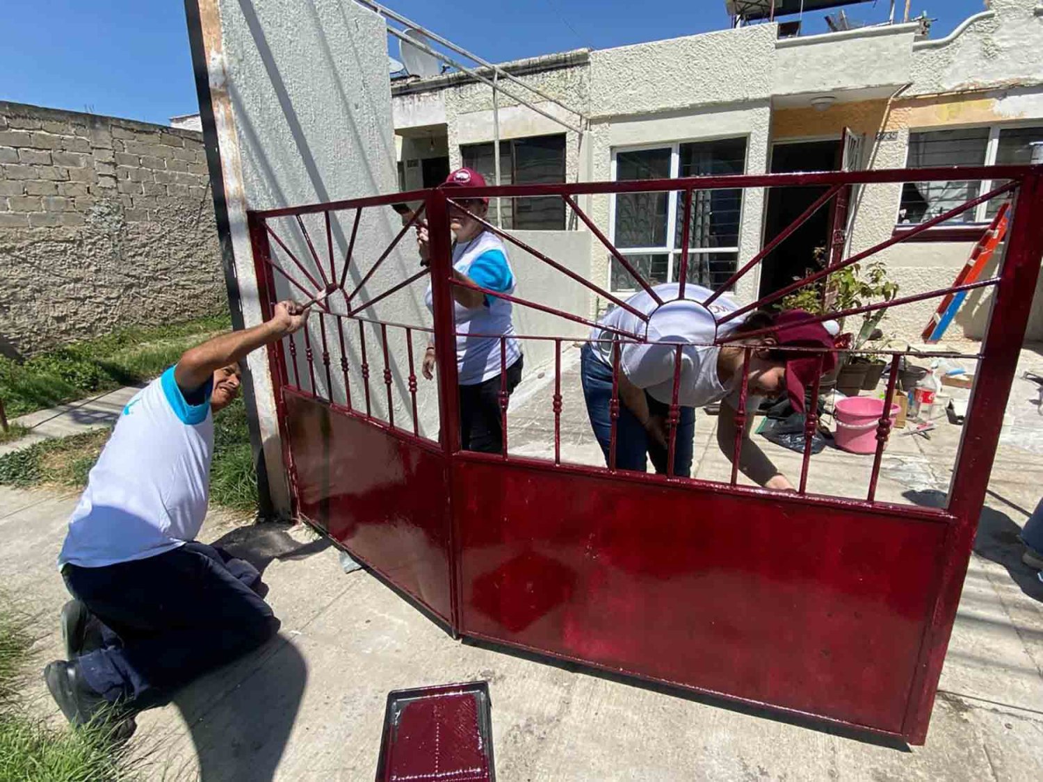 colaboradores de la uag se suman como voluntecos en esta noble iniciativa