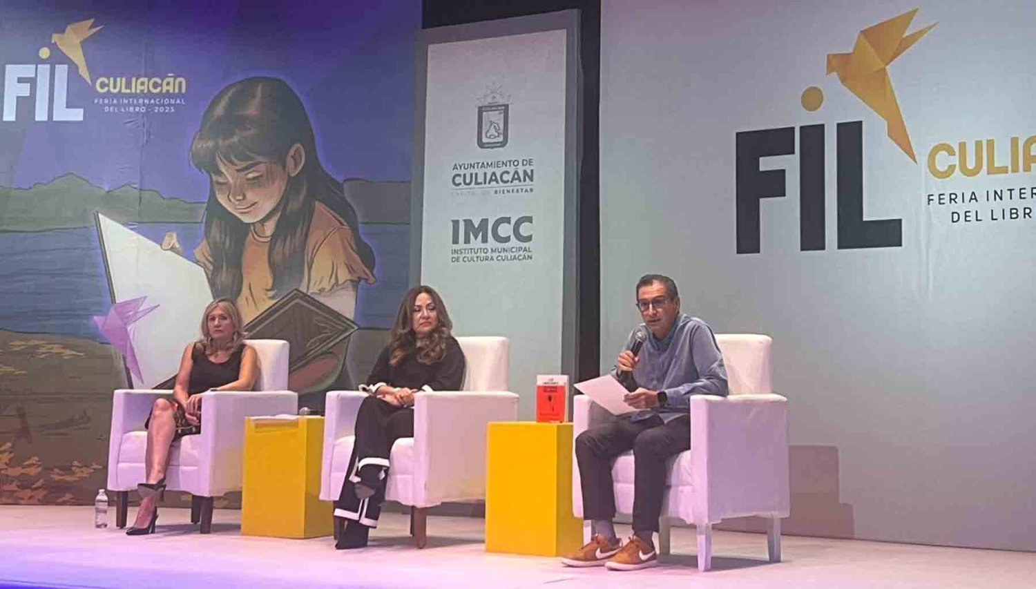 el libro fue presentado durante la feria internacional del libro de culiacan