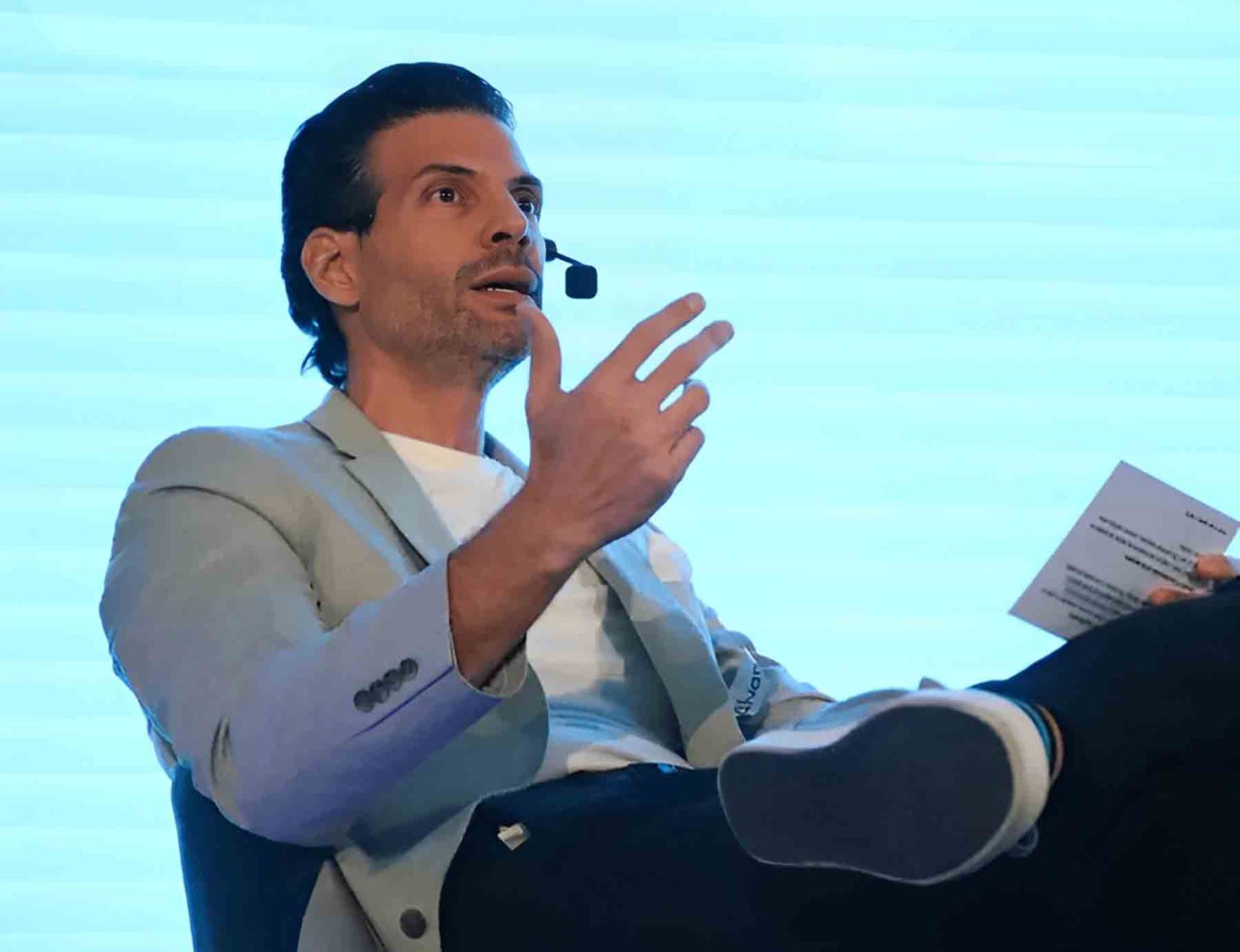 a traves de su trabajo el egresado ha inspirado a nuevas generaciones de profesionales.