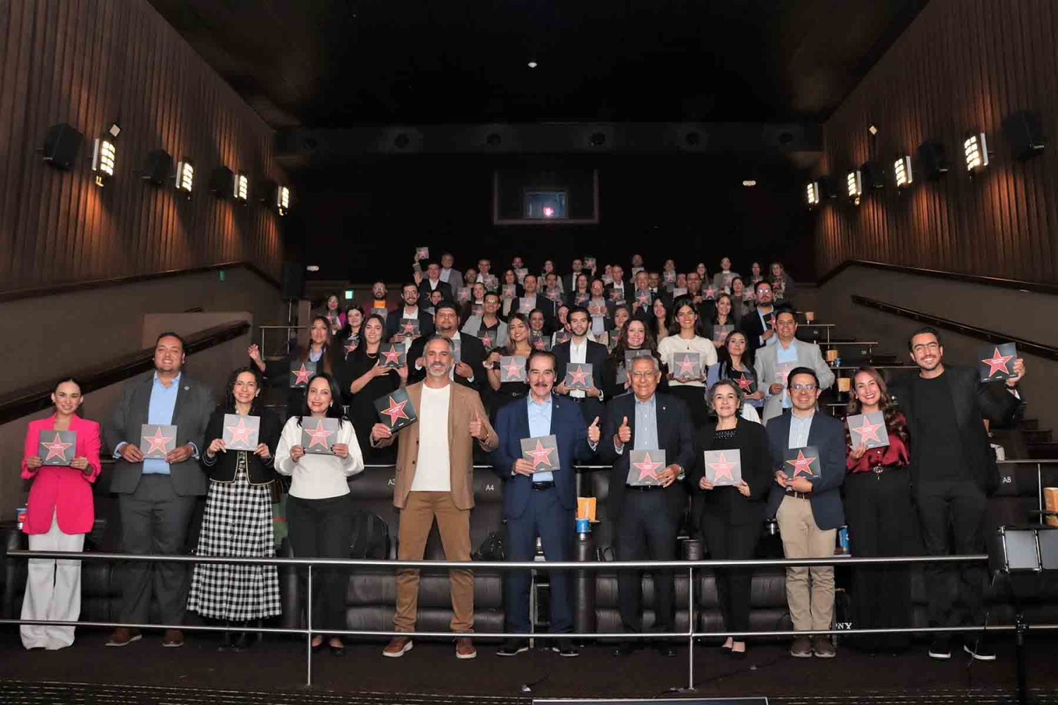 25 colaborades se sumaron al programa de lideres innovadores de mindset