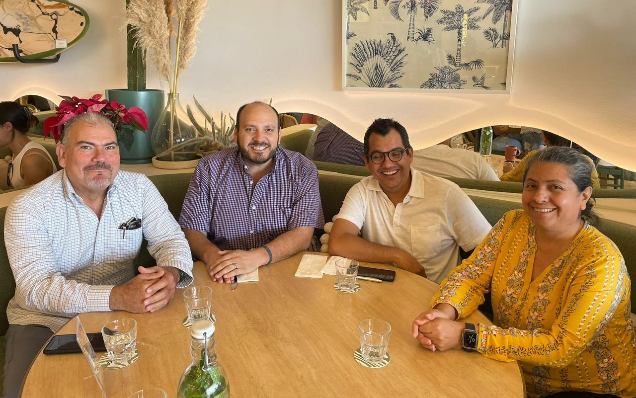 presentan proyecto de uag alumni en los cabos