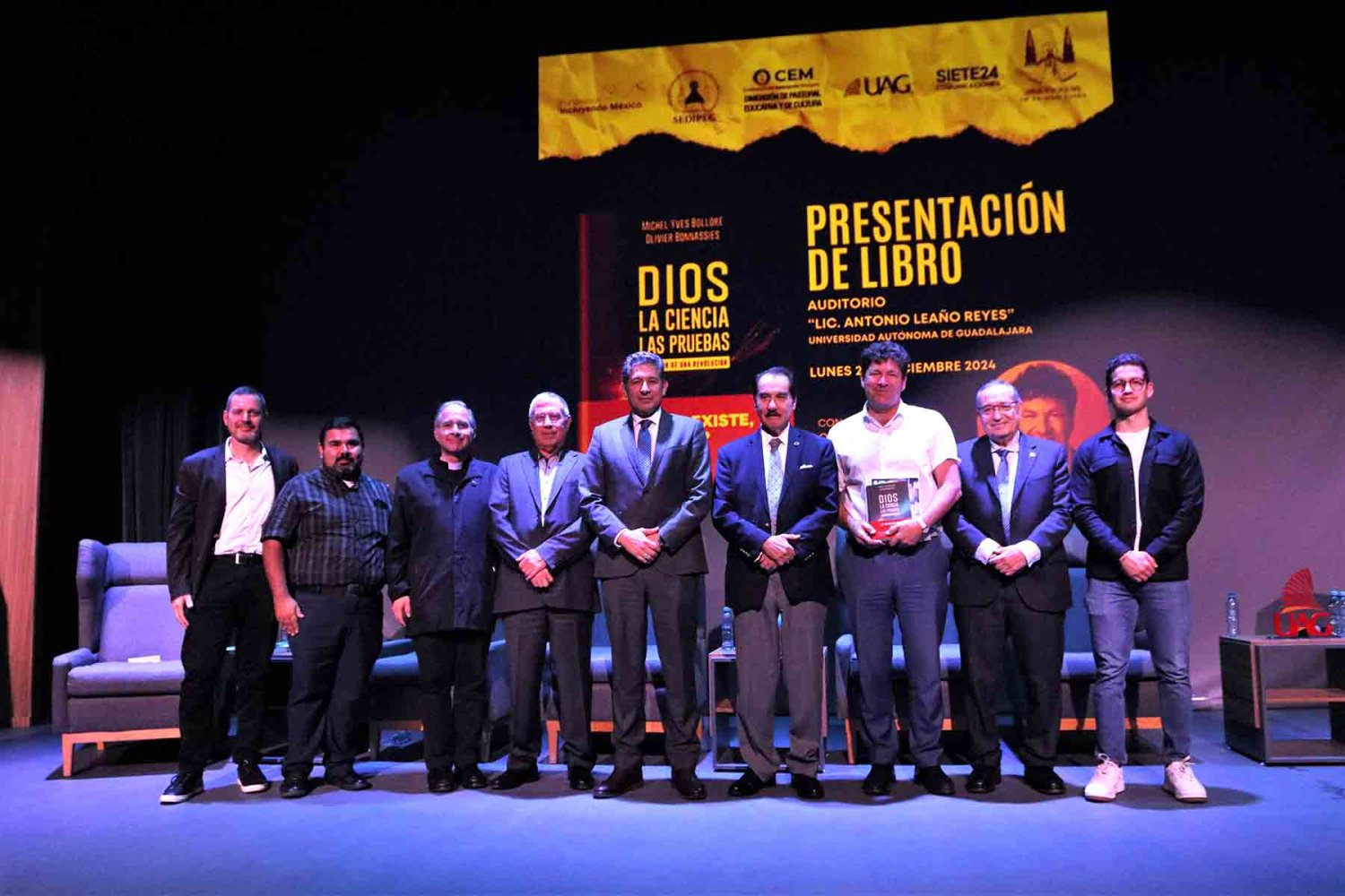 presentan libro sobre dios y la ciencia
