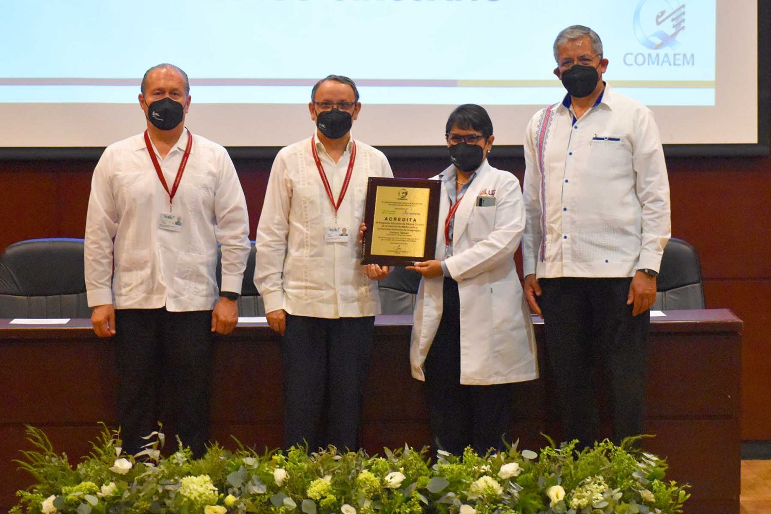 comaem reacredita programa de medico cirujano del campus tabasco uag