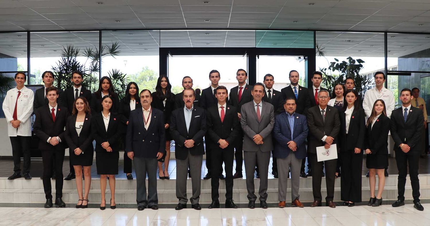 fej presenta informe de actividades 2022-2023