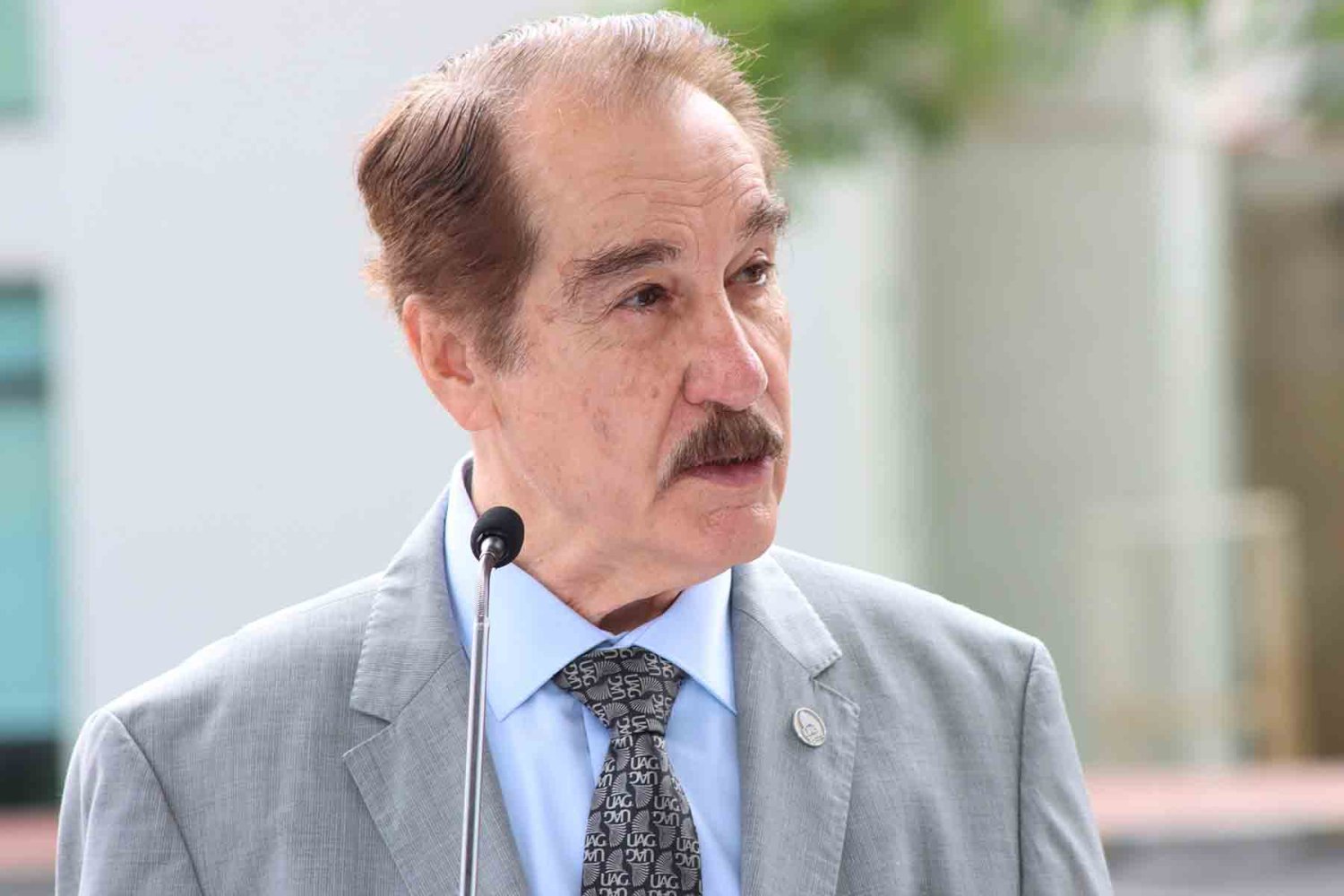 lic antonio leano reyes rector