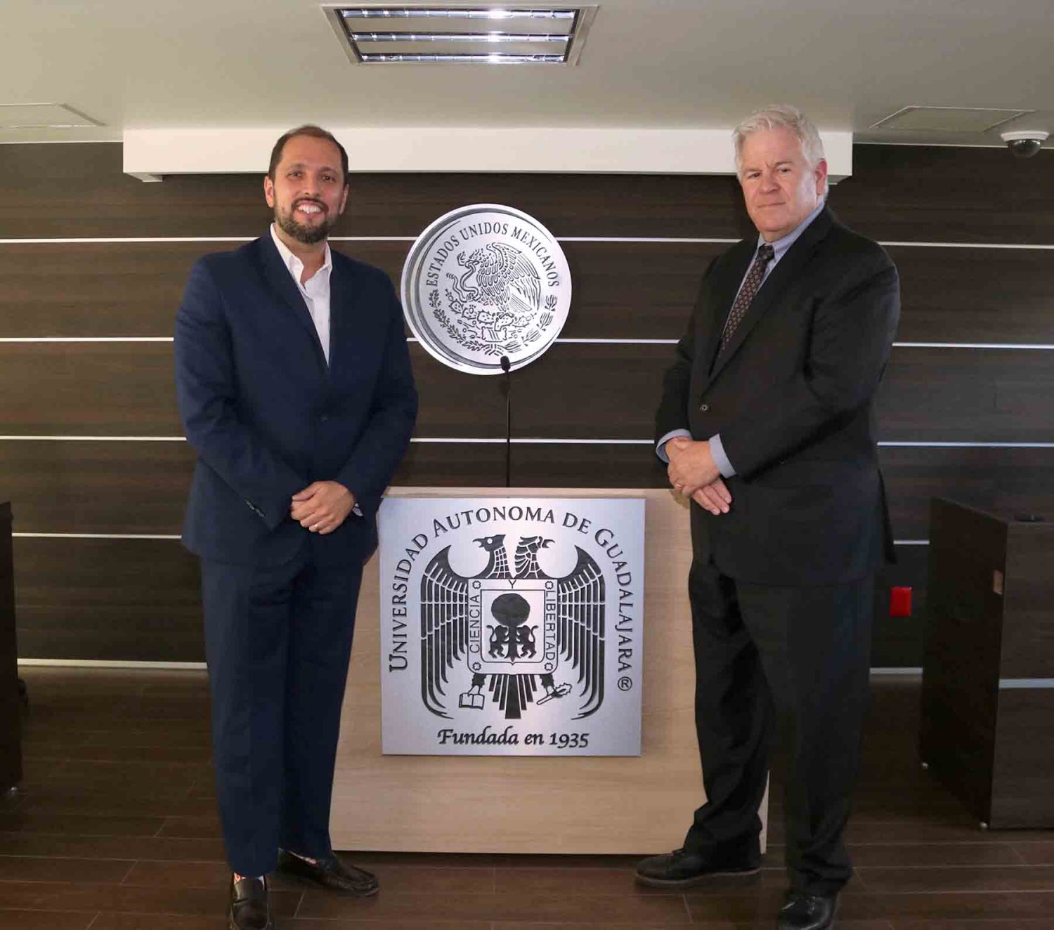 quien es el consul en calexico