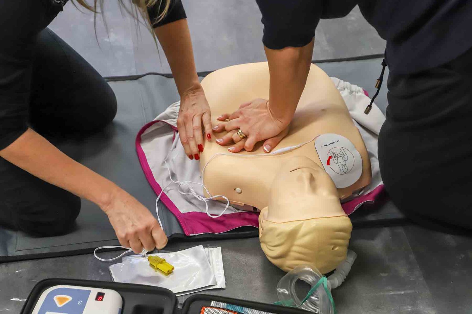 aplicar rcp en los primeros minutos de un infarto puede salvar la vida de las personas