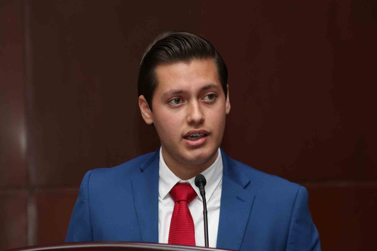 santiago aguas es el presidente del capítulo ybl de la uag