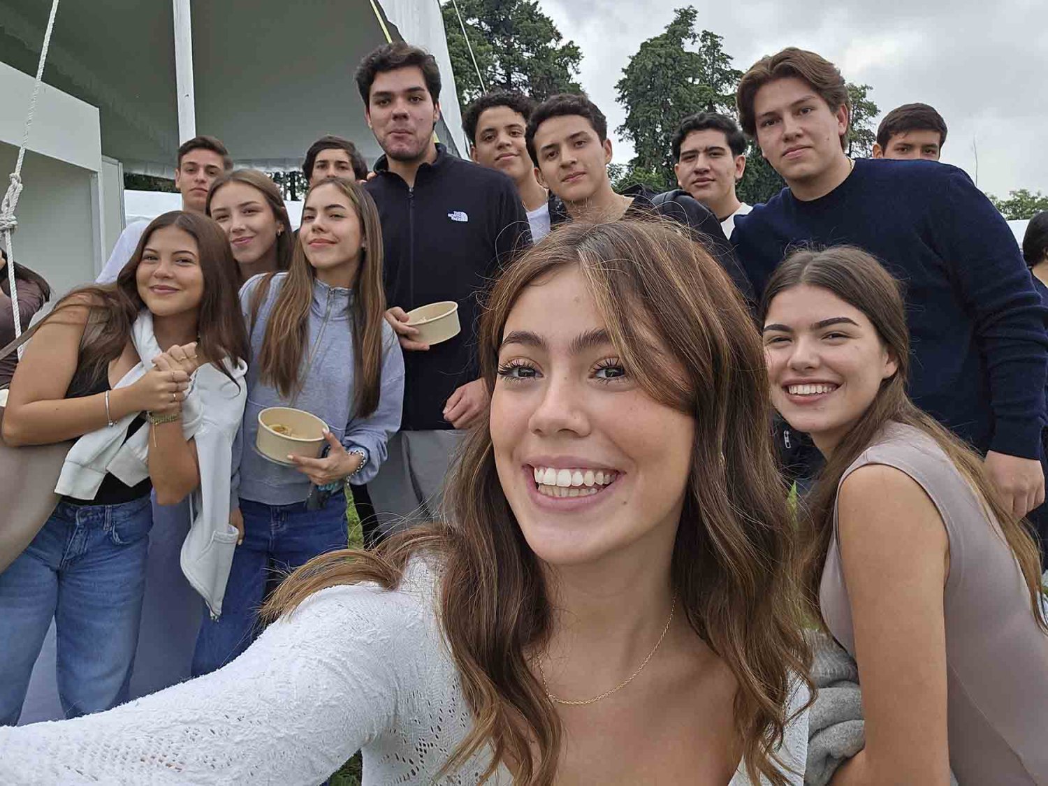 la uag recibe a sus nuevos estudiantes con tradición y espíritu universitario