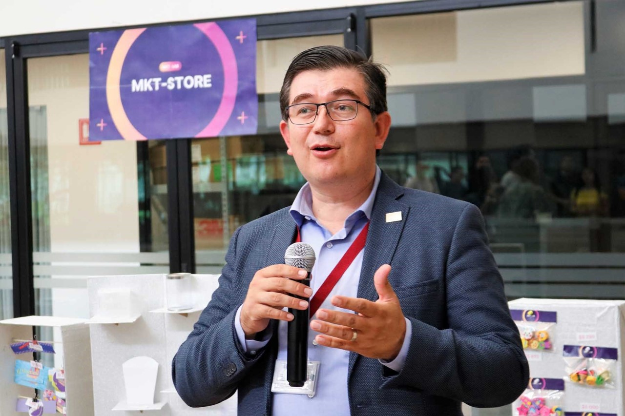 Panel Maestros Innovadores