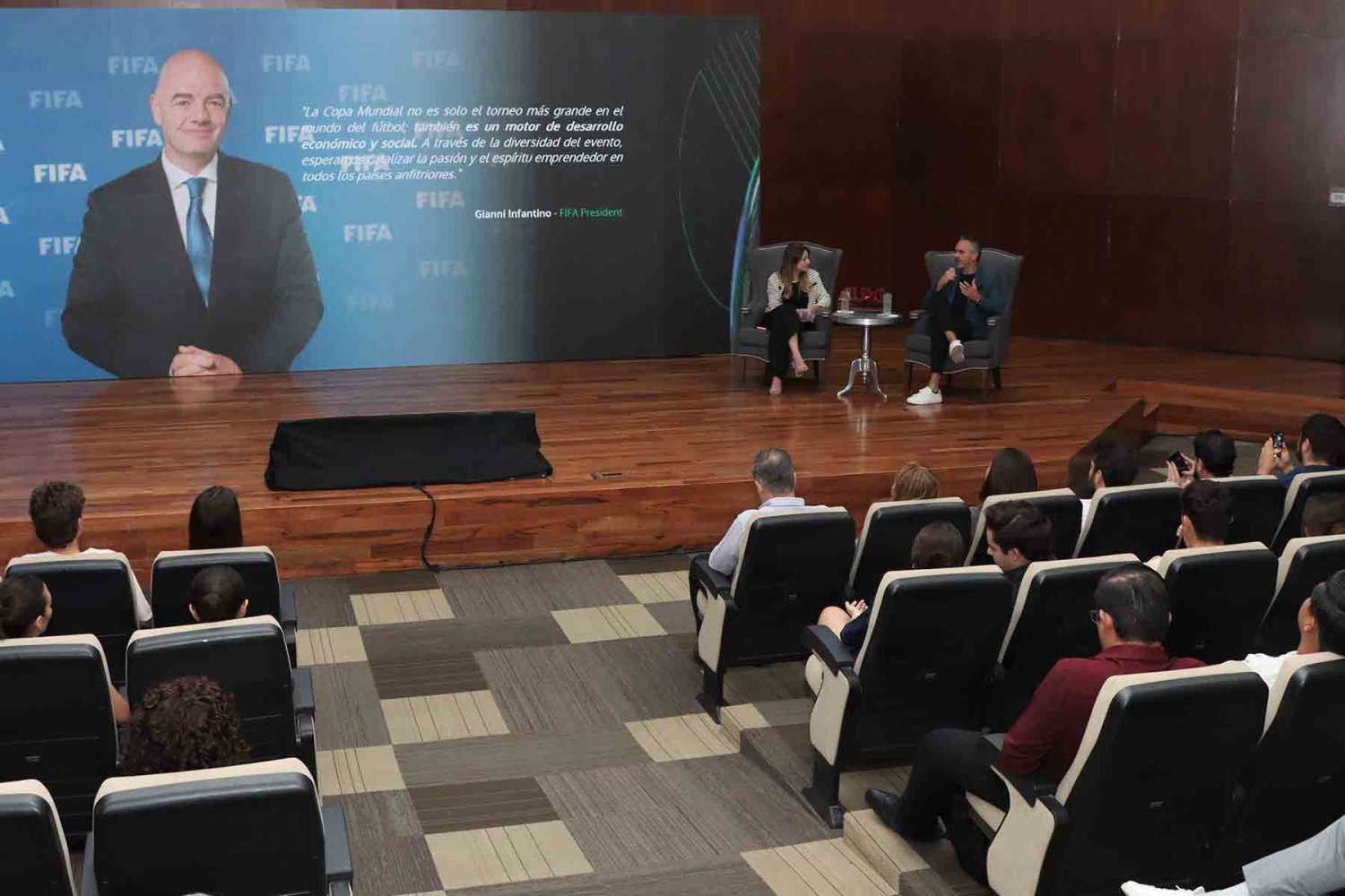 Beyond the Game – Building Ventures for the 2026 Boom se realizo en la UAG