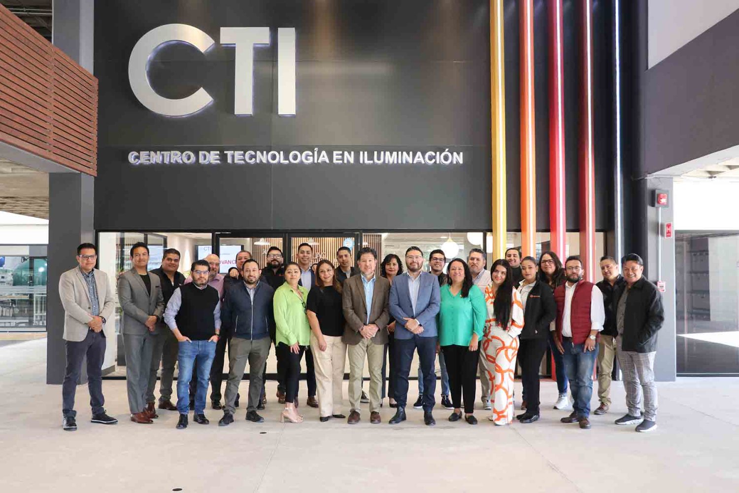 Centro de Tecnología en Iluminación (CTI) de la UAG diseña curso para LEDVANCE México