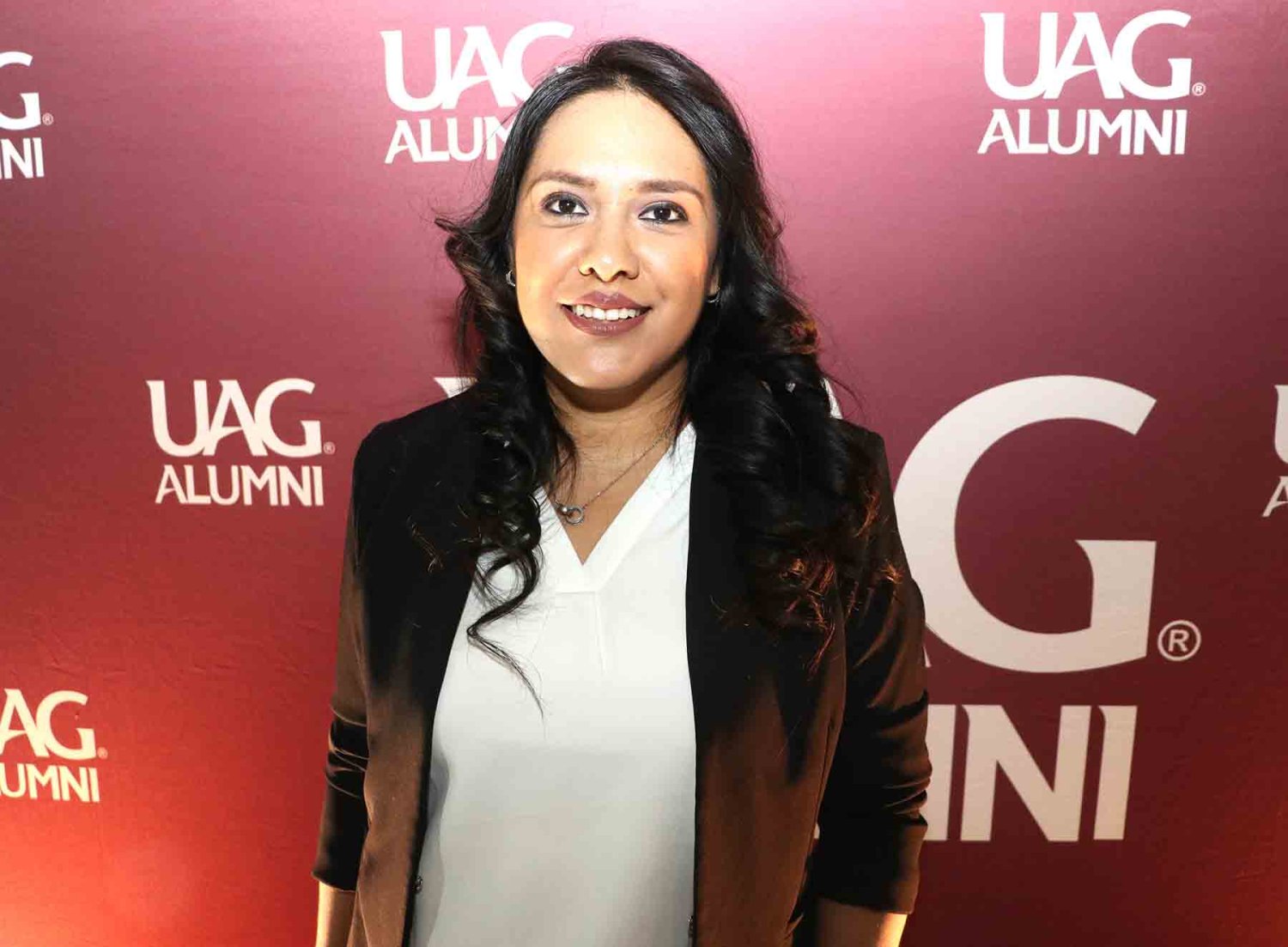 nayeli rebollar egresada de la generacion 2009