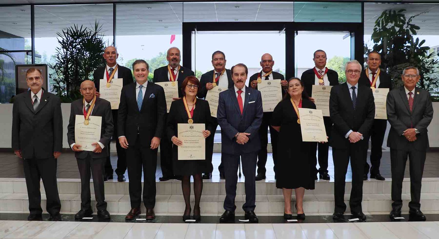 UAG otorga el Mérito Universitario a nueve colaboradores destacados