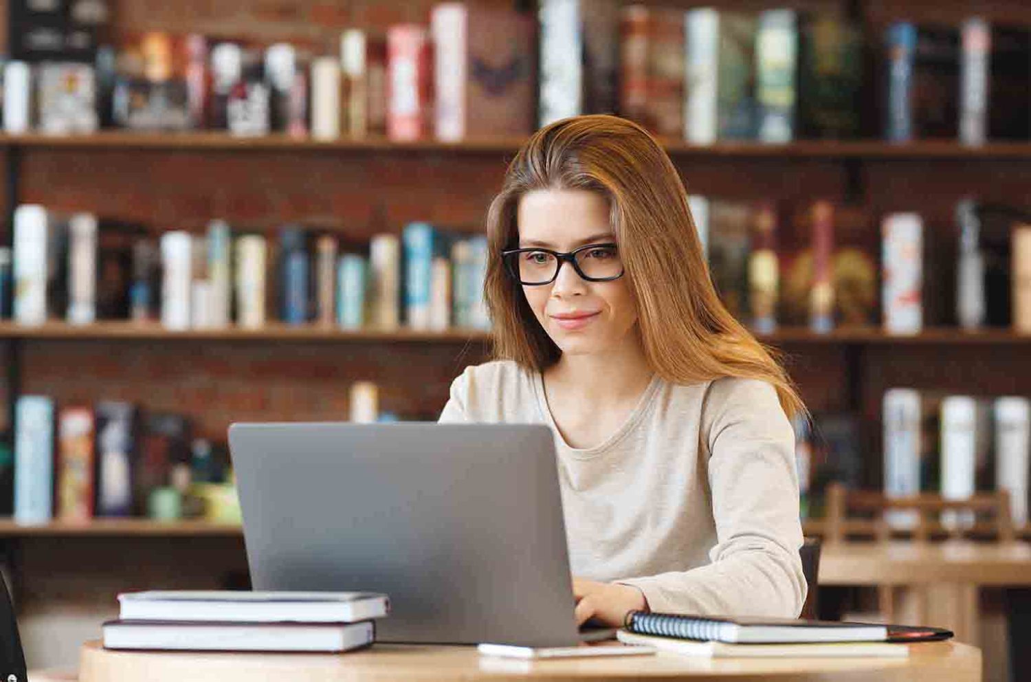 la licenciatura en ciencias de la educacion en linea forma a lideres en la ensenanza