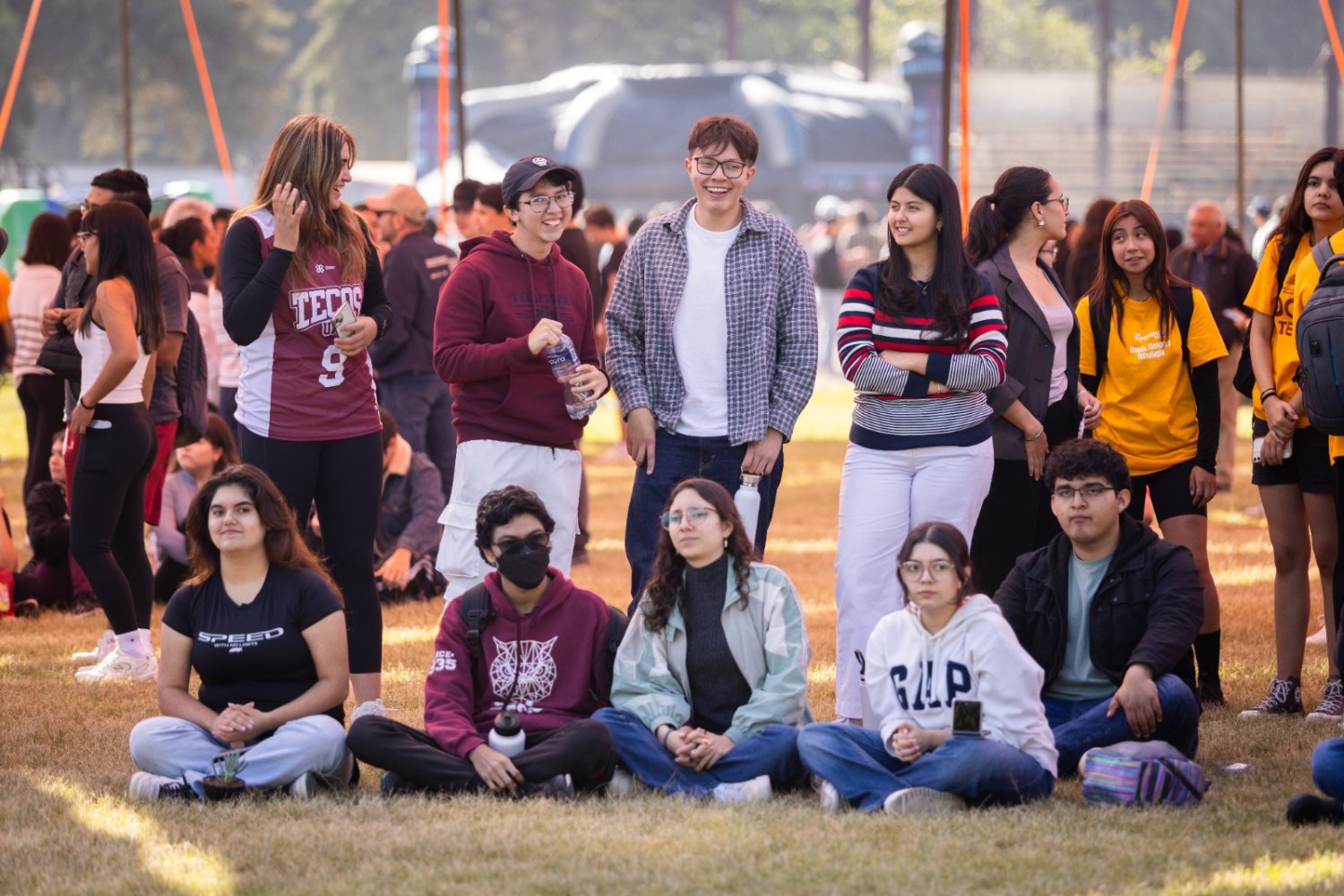 gran ambiente durante el evento the fest en la uag