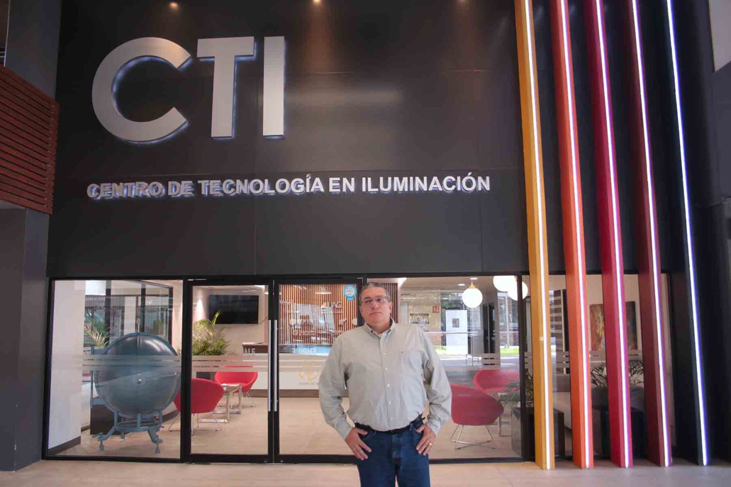 dr don ferreira invitado al dba de la uag