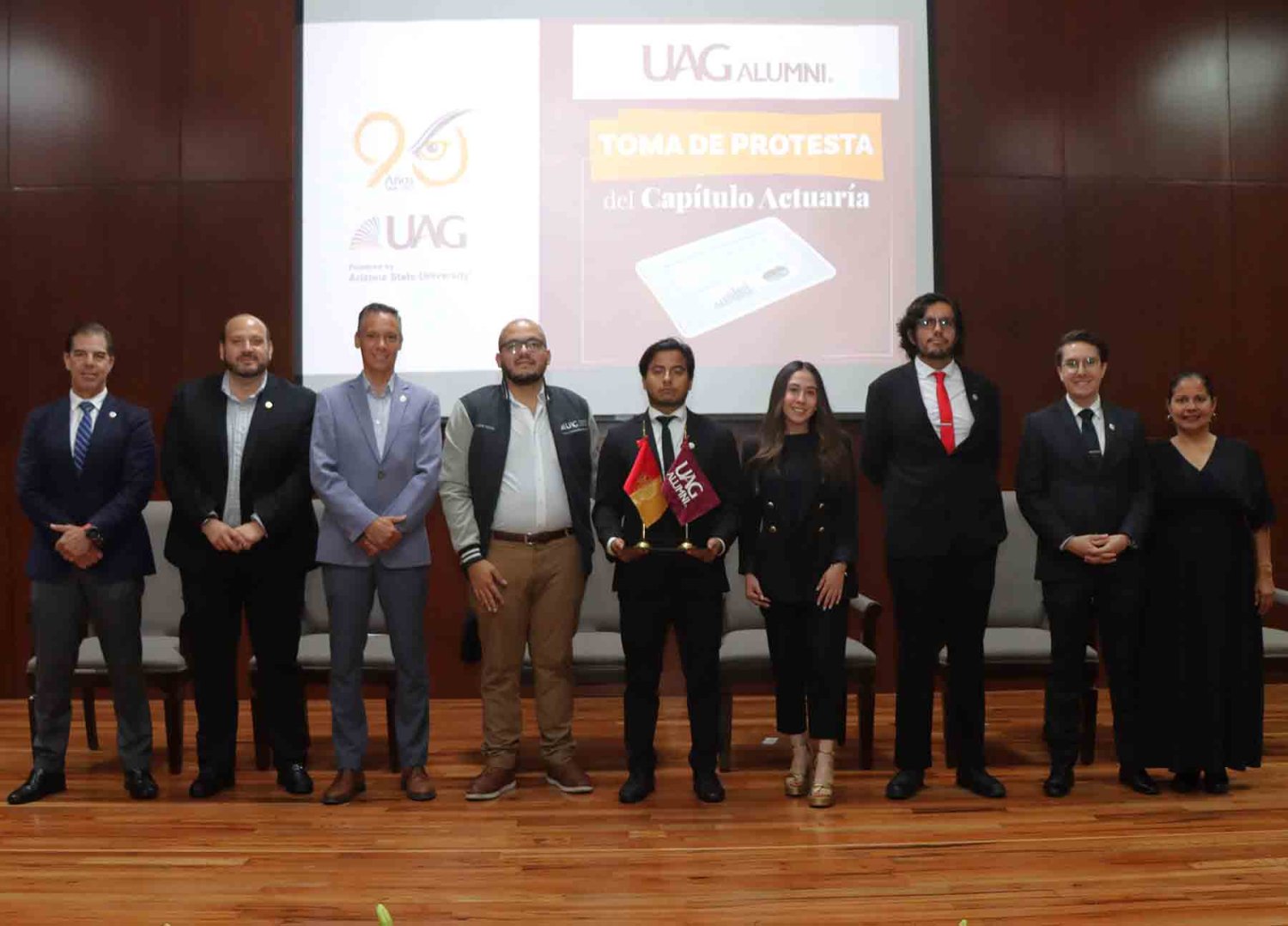 actuaria se sumo a los capitulos academicos de uag alumni