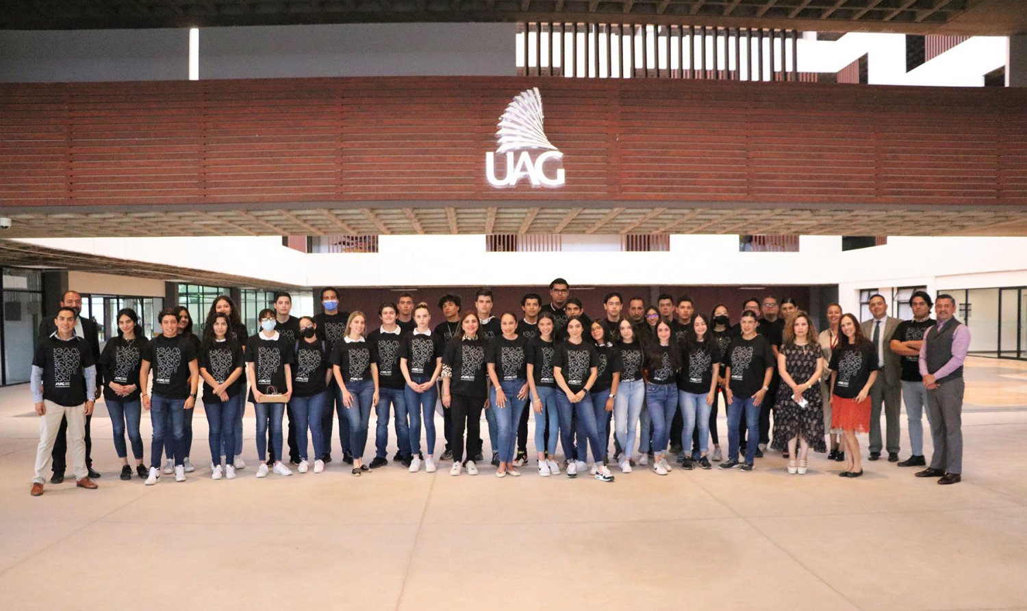 Que hace un quimico farmaceutico biologo QFB