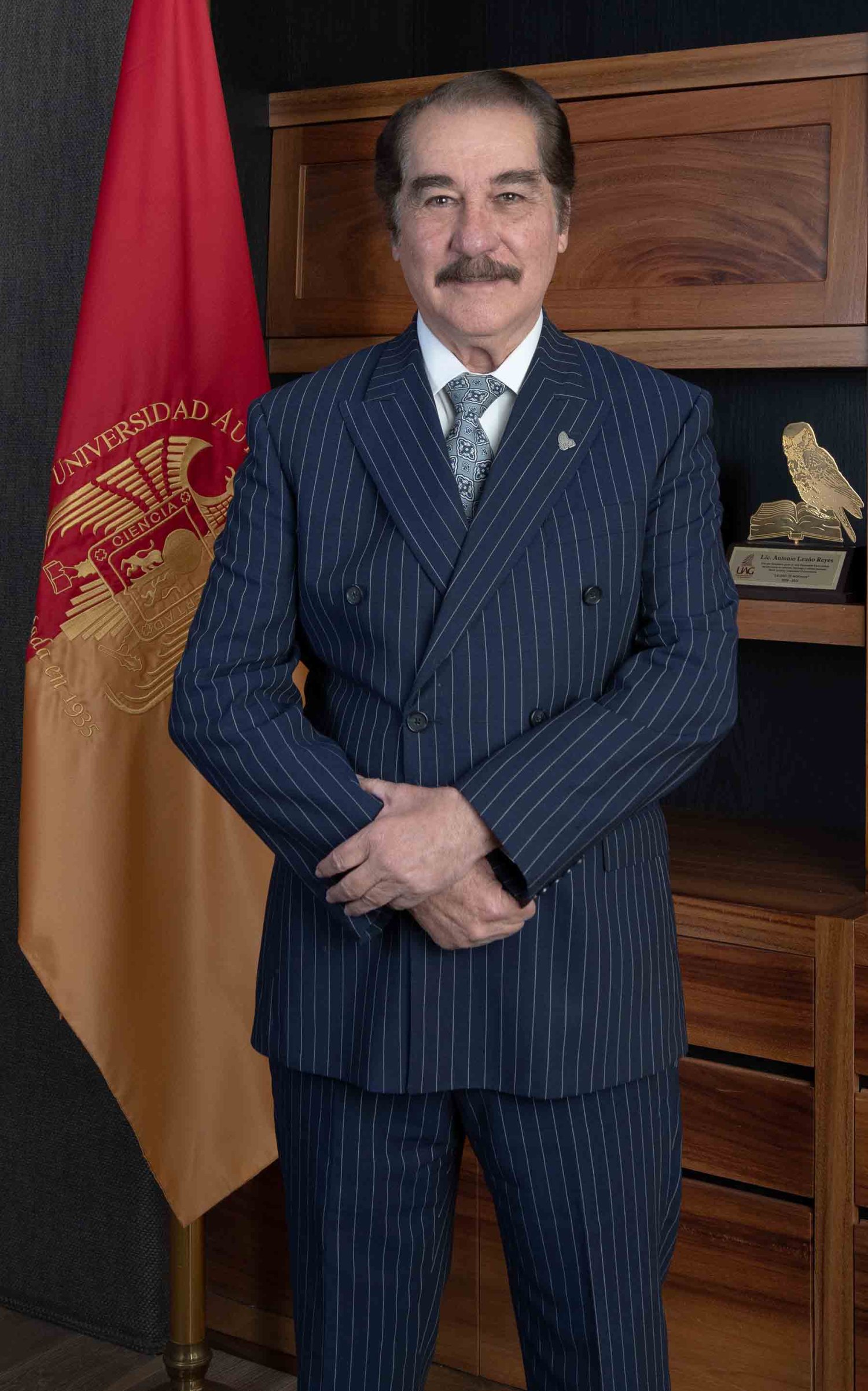 lic antonio leaño reyes 20 años como rector de la uag
