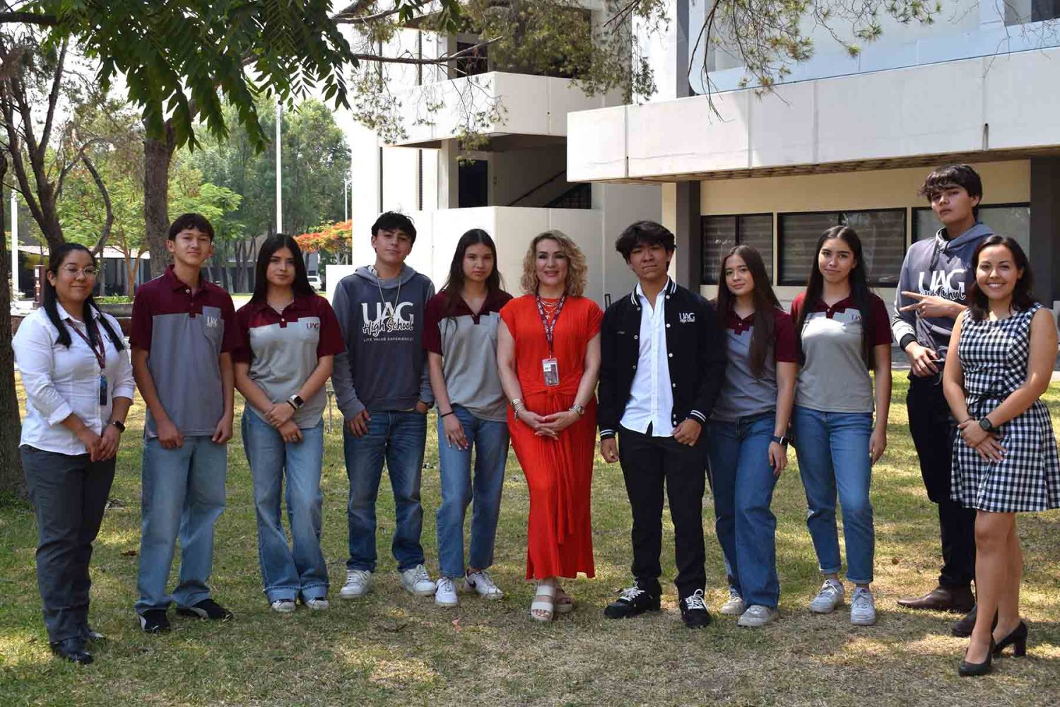 este verano otro grupo tambien ira a vichy francia